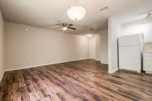 244 W McFarland St, Bells, TX 75414 - Photo 9