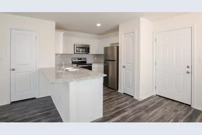 1516 Kennedy Street #B, Bonham, TX 75418 - Photo 5