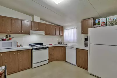 214 Gandy Street, Lipan, TX 76462 - Photo 15