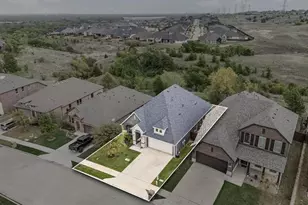 15500 Pioneer Bluff Trail, Fort Worth, TX 76262 - Photo 3