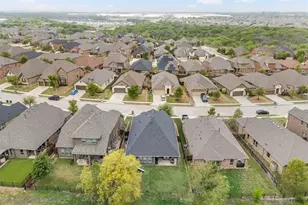 15500 Pioneer Bluff Trail, Fort Worth, TX 76262 - Photo 31