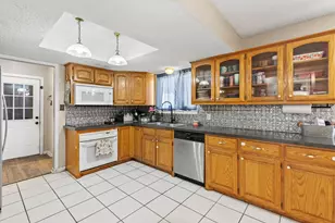 3935 Dawn Dr, Paris, TX 75462 - Photo 5