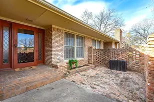 3514 Shady Valley Dr, Pantego, TX 76013 - Photo 3