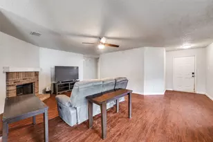 1709 Silverwood Ln, Little Elm, TX 75068 - Photo 5