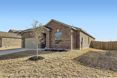 2215 Dahlia Way, Princeton, TX 75407 - Photo 3