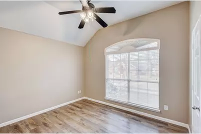 6109 Oldham Drive, McKinney, TX 75070 - Photo 5