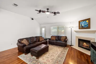 1608 Crestmeadow Lane, Mansfield, TX 76063 - Photo 23