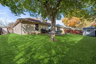 1608 Crestmeadow Ln, Mansfield, TX 76063 - Photo 29