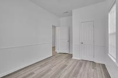 1010 E Main Street, Gainesville, TX 76240 - Photo 9