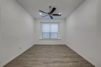 8705 Red Fox Trail, McKinney, TX 75071 - Photo 3