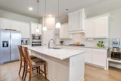 320 Ben Thomas Street, Burleson, TX 76028 - Photo 15