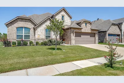 320 Ben Thomas Street, Burleson, TX 76028 - Photo 3