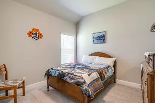 320 Ben Thomas St, Burleson, TX 76028 - Photo 31