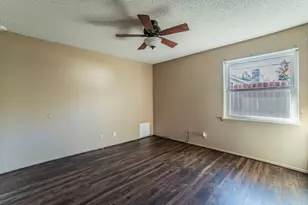 6729 Oliver Dr, North Richland Hills, TX 76180 - Photo 15