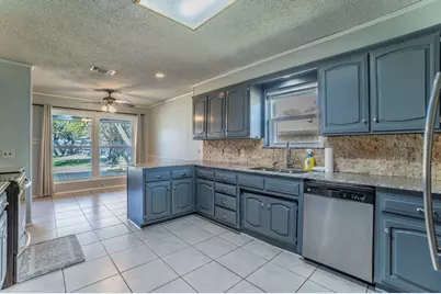 6729 Oliver Drive, North Richland Hills, TX 76180 - Photo 5