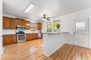 3203 Kingsbrook Dr, Wylie, TX 75098 - Photo 5