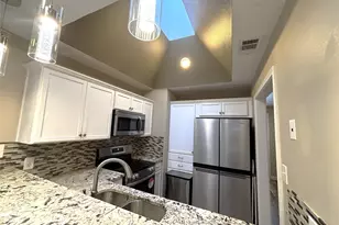 9461 Timberleaf Dr, Dallas, TX 75243 - Photo 15