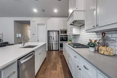 1405 Hackney Drive, Mansfield, TX 76063 - Photo 5