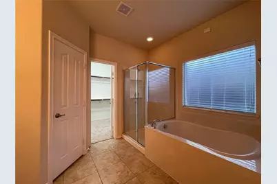 1236 Woodbine Cliff Drive, Fort Worth, TX 76179 - Photo 13