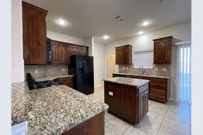 1236 Woodbine Cliff Drive, Fort Worth, TX 76179 - Photo 9