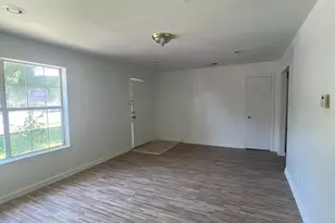 10732 Cotillion Dr, Dallas, TX 75228 - Photo 9