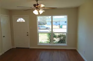 216 Wilmer Heights Dr, Wilmer, TX 75172 - Photo 5