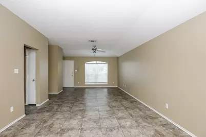 7001 Avington Way, Fort Worth, TX 76133 - Photo 5