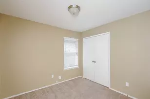 7001 Avington Way, Fort Worth, TX 76133 - Photo 13