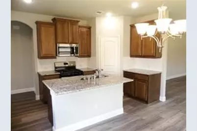 605 Beechwood Drive, Greenville, TX 75402 - Photo 9