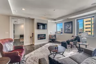 1505 Elm St, Dallas, TX 75201 - Photo 11