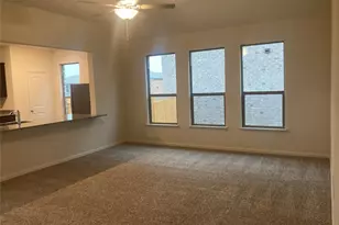 750 Keeneland Dr, Seagoville, TX 75159 - Photo 9