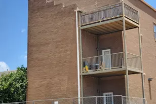 303 W Hickory St, Denton, TX 76201 - Photo 3