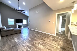 9461 Timberleaf Dr, Dallas, TX 75243 - Photo 9