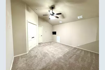 550 Lily Street, Crowley, TX 76036 - Photo 5