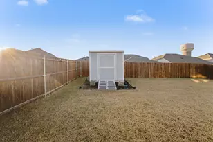 1928 Elderberry St, Royse City, TX 75189 - Photo 3