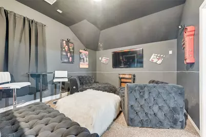 7112 Playa Norte Drive, Grand Prairie, TX 75054 - Photo 29