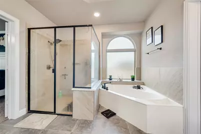 7112 Playa Norte Drive, Grand Prairie, TX 75054 - Photo 25