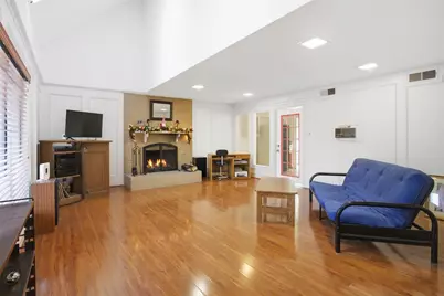 6 Crest Court, Hickory Creek, TX 75065 - Photo 3