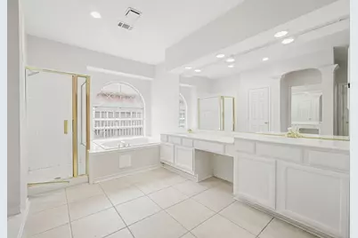 1323 Edgewood Court, Carrollton, TX 75007 - Photo 21