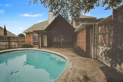 1323 Edgewood Court, Carrollton, TX 75007 - Photo 31