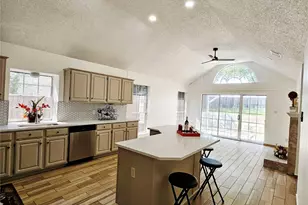 7413 Eastern Dr, Fort Worth, TX 76120 - Photo 3