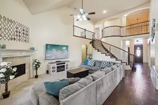 4720 Barn Owl Tr, Grand Prairie, TX 75052 - Photo 9