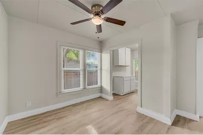 305 NW 23rd Street #201, Fort Worth, TX 76164 - Photo 5