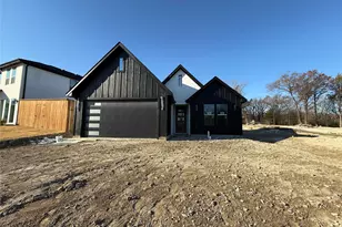 5803 Plum Dale Rd, Dallas, TX 75241 - Photo 1