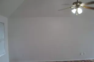 12812 Hilltop Dr, Balch Springs, TX 75180 - Photo 7