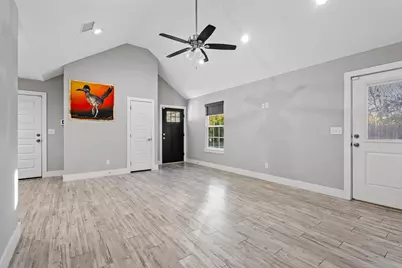 1319 W Gandy Street, Denison, TX 75020 - Photo 5