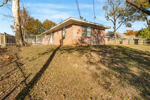 1618 University Dr, Arlington, TX 76013 - Photo 31