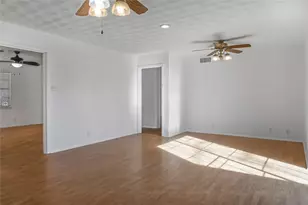 1618 University Dr, Arlington, TX 76013 - Photo 15