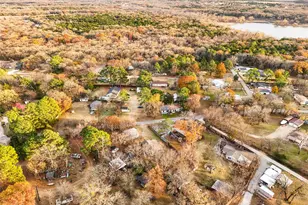 929 Paradise Cove Rd, Pottsboro, TX 75076 - Photo 29