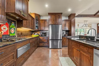 22074 Shady Grove Court, Whitney, TX 76692 - Photo 11